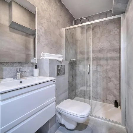 Apartment Bleuet - 200m Plage - 5minpalais - Verriere Cote D'azur